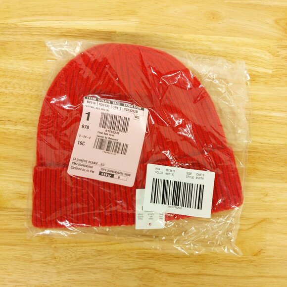 NWT $90 J Crew Cashmere Beanie in Festival Red - Picture 2 of 2
